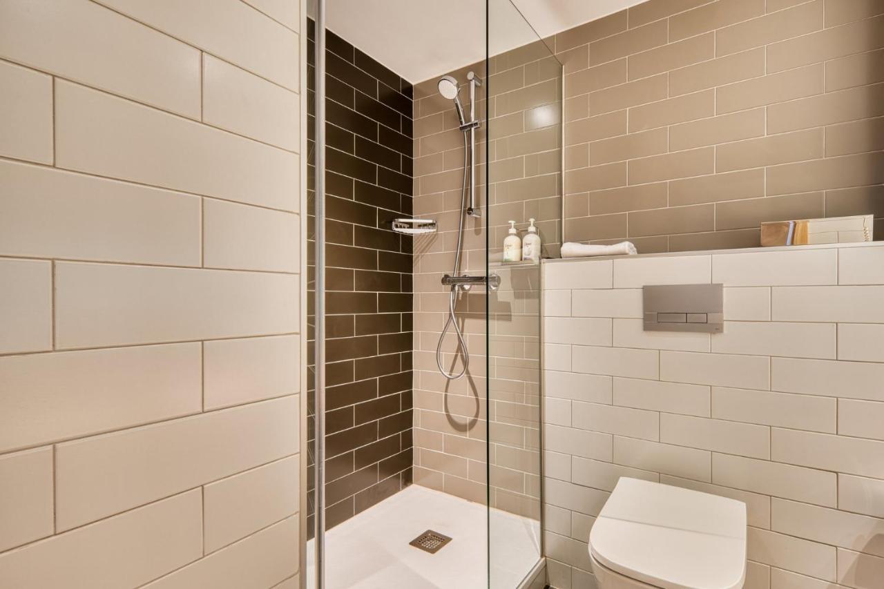 Holiday Inn Express - Madrid - Airport By Ihg Экстерьер фото